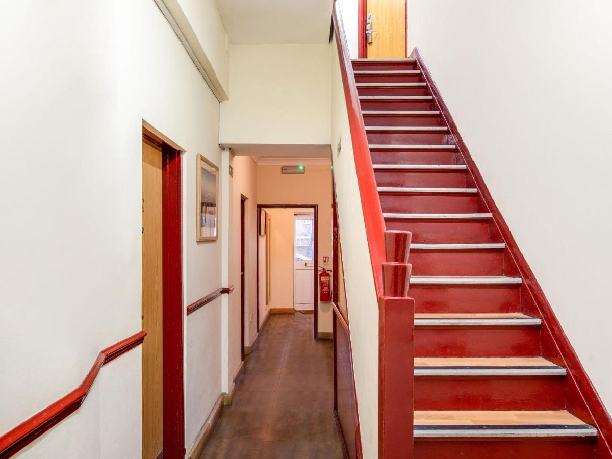Lovely Studio In London With Patio Exterior photo